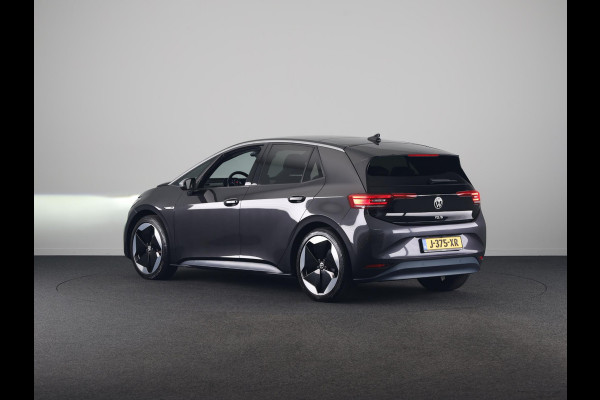 Volkswagen ID.3 First Max 58 kWh 204 pk | SOH 93.02%| Navigatie | Panoramadak | Parkeersensoren | Achteruitrijcamera | Adaptieve cruise control | Head up display  | Apple carplay / Android auto | Keyless | LED koplampen |