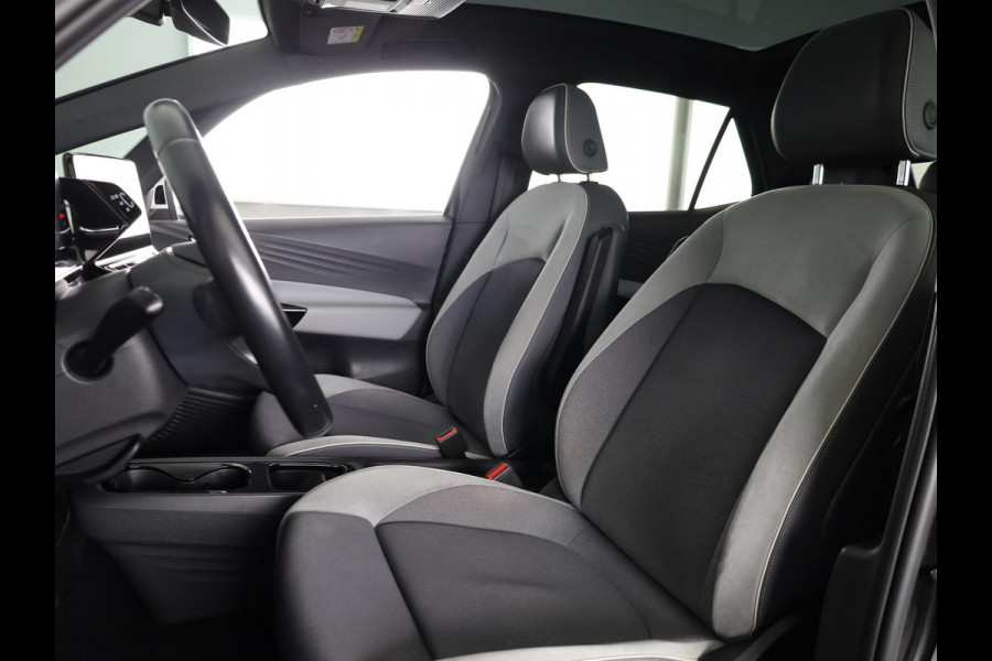 Volkswagen ID.3 First Max 58 kWh 204 pk | SOH 93.02%| Navigatie | Panoramadak | Parkeersensoren | Achteruitrijcamera | Adaptieve cruise control | Head up display  | Apple carplay / Android auto | Keyless | LED koplampen |