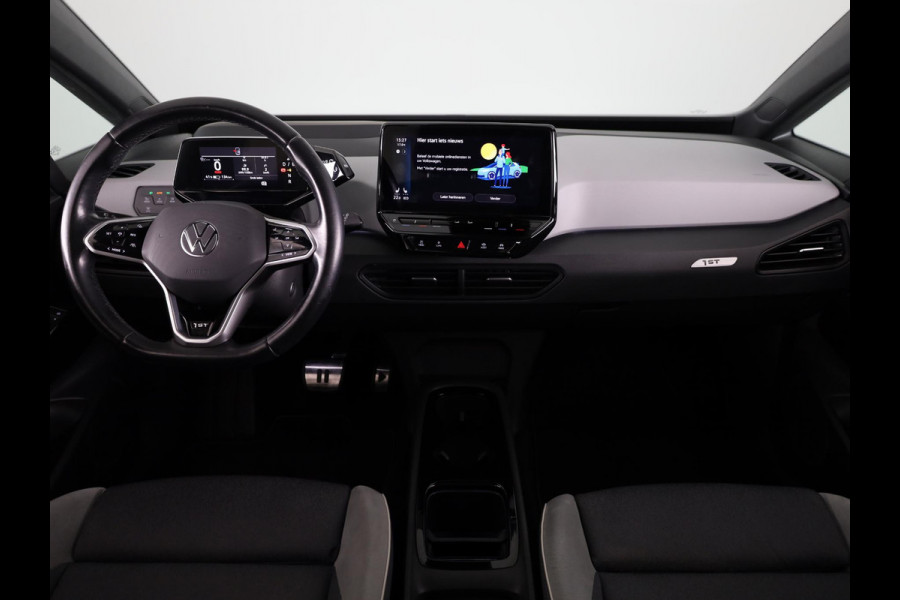 Volkswagen ID.3 First Max 58 kWh 204 pk | SOH 93.02%| Navigatie | Panoramadak | Parkeersensoren | Achteruitrijcamera | Adaptieve cruise control | Head up display  | Apple carplay / Android auto | Keyless | LED koplampen |