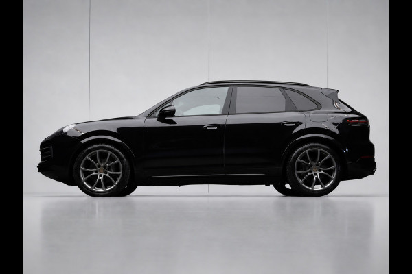 Porsche Cayenne 3.0 E-Hybrid (APPLE CARPLAY,PANORAMADAK,SPORTUITLAAT,SPORT CHRONO,LEDER,CAMERA,ADAPTIEVE CRUISE,LED,NETTESTAAT)