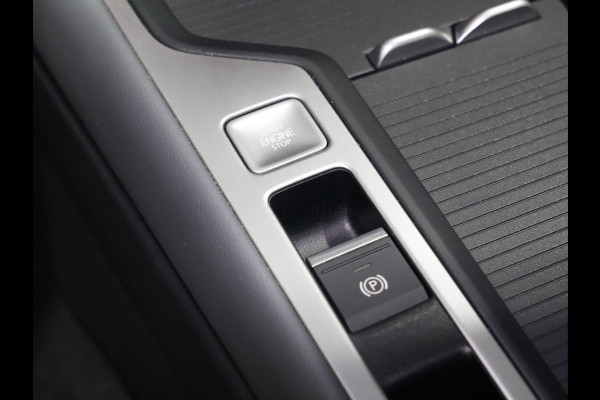Volkswagen Passat Variant 1.5 eTSI 150pk DSG Business Trekhaak | Massage | Camera | Full-LED