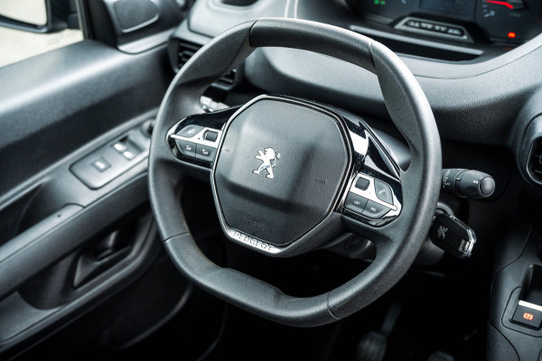 Peugeot Partner 1.5 BlueHDI Premium Euro 6 I Kastinrichting I 3 Zits I CarPlay I Android I Cruise I Airco I NL Auto I NAP I PDC
