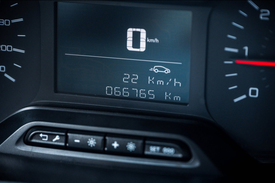 Peugeot Partner 1.5 BlueHDI Premium Euro 6 I Kastinrichting I 3 Zits I CarPlay I Android I Cruise I Airco I NL Auto I NAP I PDC