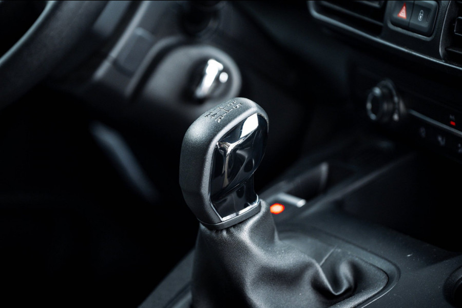 Peugeot Partner 1.5 BlueHDI Premium Euro 6 I Kastinrichting I 3 Zits I CarPlay I Android I Cruise I Airco I NL Auto I NAP I PDC