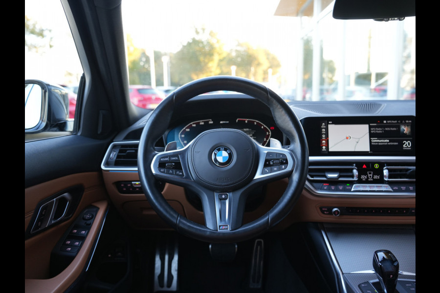 BMW 3 Serie Touring 320e Business Edition Plus M Sport | Live Cockpit | Stoel/Stuur Verwarmd | Apple Carplay/Android Auto |