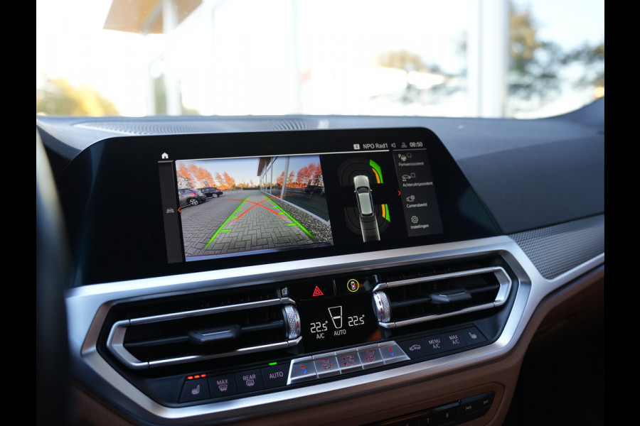 BMW 3 Serie Touring 320e Business Edition Plus M Sport | Live Cockpit | Stoel/Stuur Verwarmd | Apple Carplay/Android Auto |