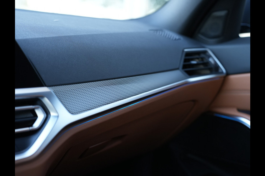 BMW 3 Serie Touring 320e Business Edition Plus M Sport | Live Cockpit | Stoel/Stuur Verwarmd | Apple Carplay/Android Auto |