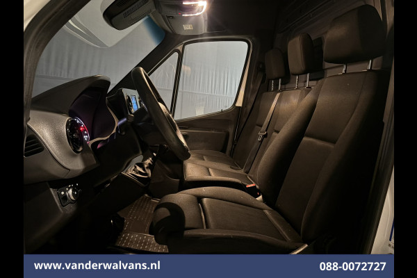 Mercedes-Benz Sprinter 314 CDI 143pk L2H2 Euro6 Airco | Camera | Imperiaal | Trekhaak | Apple Carplay Cruisecontrol, Android Auto, Stoelverwarming, 270 Graden Achterdeuren, Bijrijdersbank