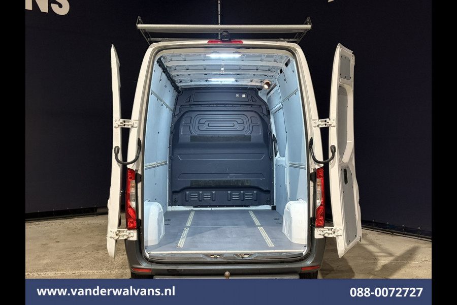 Mercedes-Benz Sprinter 314 CDI 143pk L2H2 Euro6 Airco | Camera | Imperiaal | Trekhaak | Apple Carplay Cruisecontrol, Android Auto, Stoelverwarming, 270 Graden Achterdeuren, Bijrijdersbank