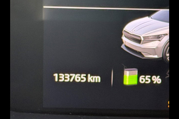 Škoda ENYAQ iV 60 Sportline INCL 12 MAANDEN UITGEBREIDE GARANTIE AIRCO I NAV I PDC I CAMERA I SOH 91.5% I SCHUIF/KANTELDAK I 21INCH VELGEN I 1e EIGENAAR I COMPLETE ONDERHOUDSHISTORIE