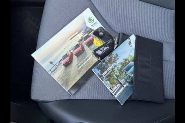 Škoda ENYAQ iV 60 Sportline INCL 12 MAANDEN UITGEBREIDE GARANTIE AIRCO I NAV I PDC I CAMERA I SOH 91.5% I SCHUIF/KANTELDAK I 21INCH VELGEN I 1e EIGENAAR I COMPLETE ONDERHOUDSHISTORIE