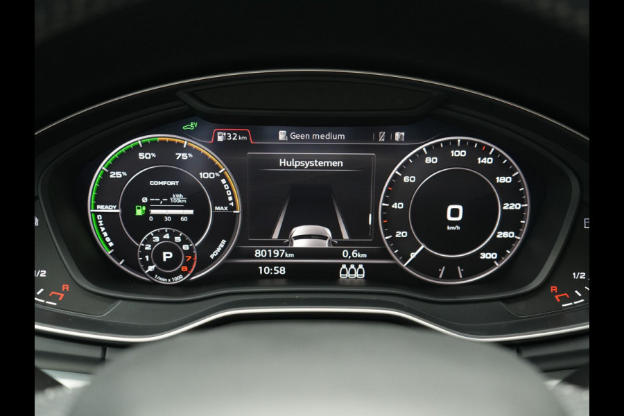 Audi Q5 55 TFSI e Quattro 2x S Line PHEV 367pk Dealer O.H. | SOH 84,8% | Trekhaak Af Fabriek | Luchtvering | Adaptive Cruise | 360 Camera | Head Up | Matrix LED | Alcantara Sportstoelen Memory & Verwarmd | Stuur Verwarmd | Keyless | BLIS | Apple Carp Plug In Hybrid |