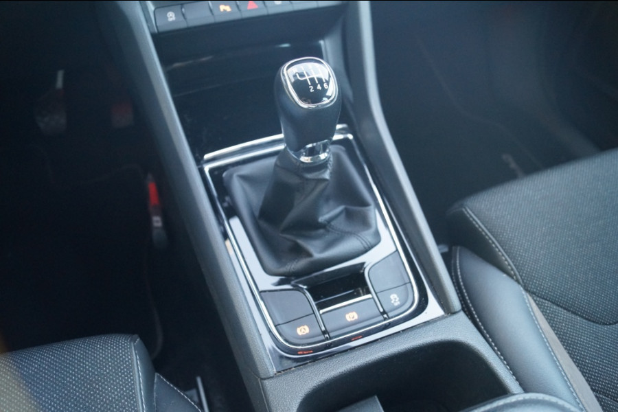 Škoda Kodiaq 1.5 TSI 150pk Business Edition 7-persoons -TREKHAAK-