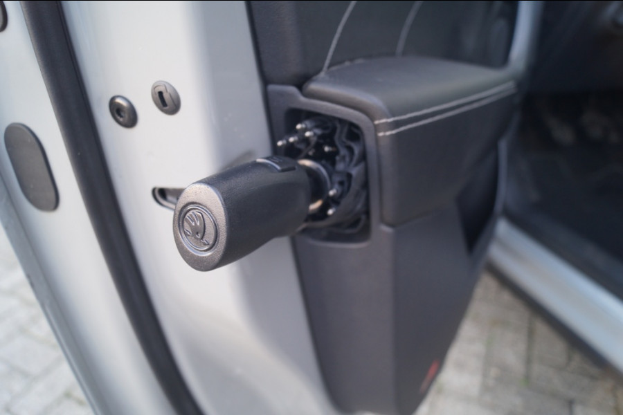 Škoda Kodiaq 1.5 TSI 150pk Business Edition 7-persoons -TREKHAAK-