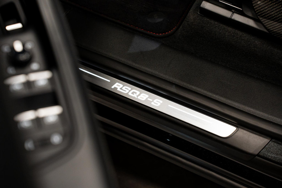 Audi Q8 4.0 TFSI RS Q8 quattro *ABT RSQ8-S 780pk / B&O Advanced / Keramisch / Panorama / AWD-Besturing / Stoelventilatie- & Massage / Carbon*