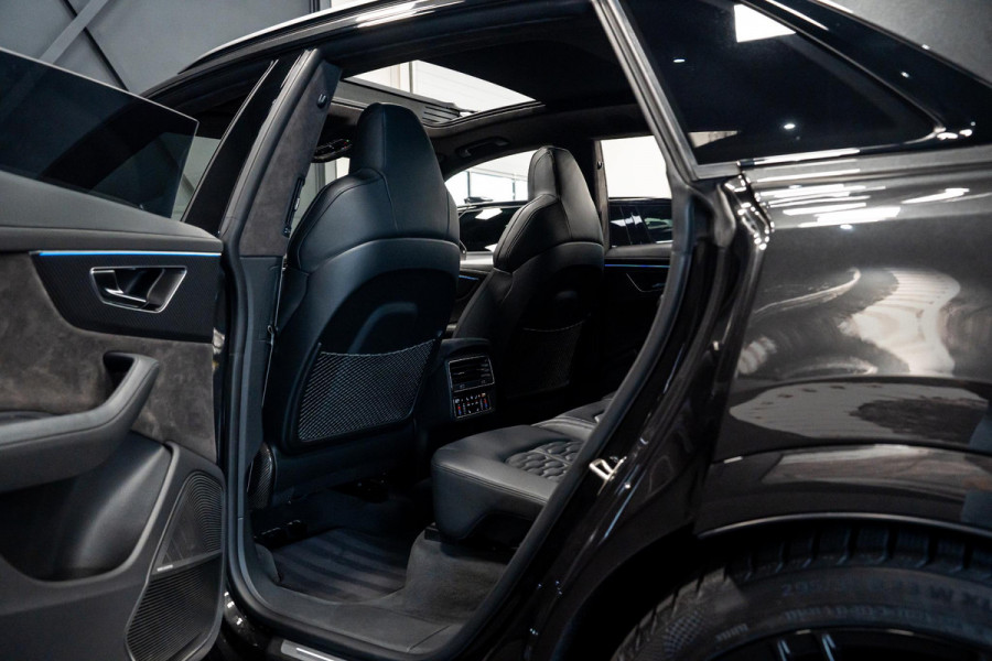Audi Q8 4.0 TFSI RS Q8 quattro *ABT RSQ8-S 780pk / B&O Advanced / Keramisch / Panorama / AWD-Besturing / Stoelventilatie- & Massage / Carbon*