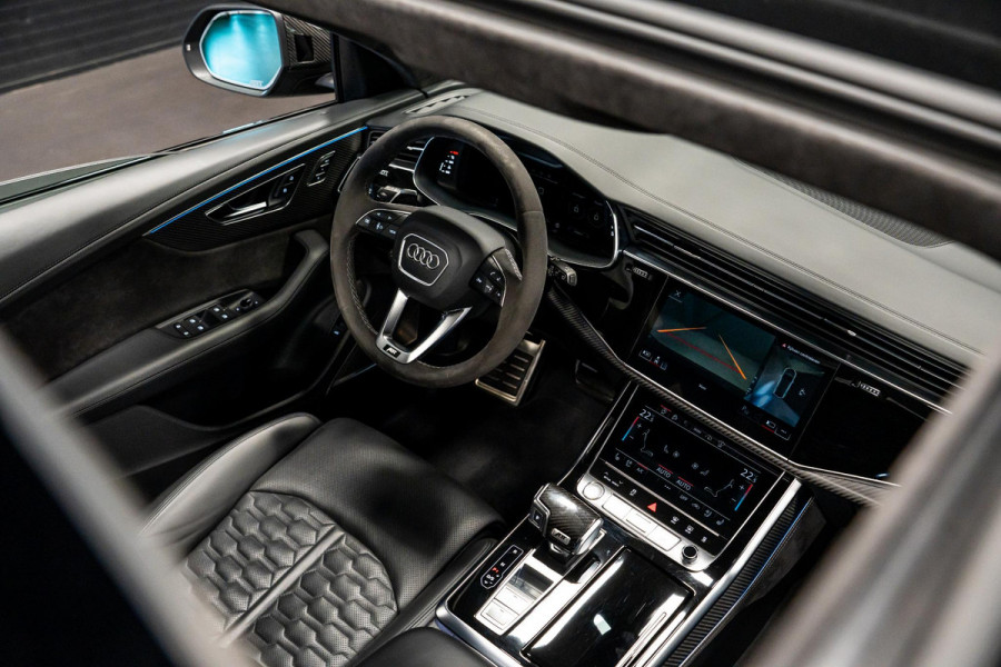 Audi Q8 4.0 TFSI RS Q8 quattro *ABT RSQ8-S 780pk / B&O Advanced / Keramisch / Panorama / AWD-Besturing / Stoelventilatie- & Massage / Carbon*