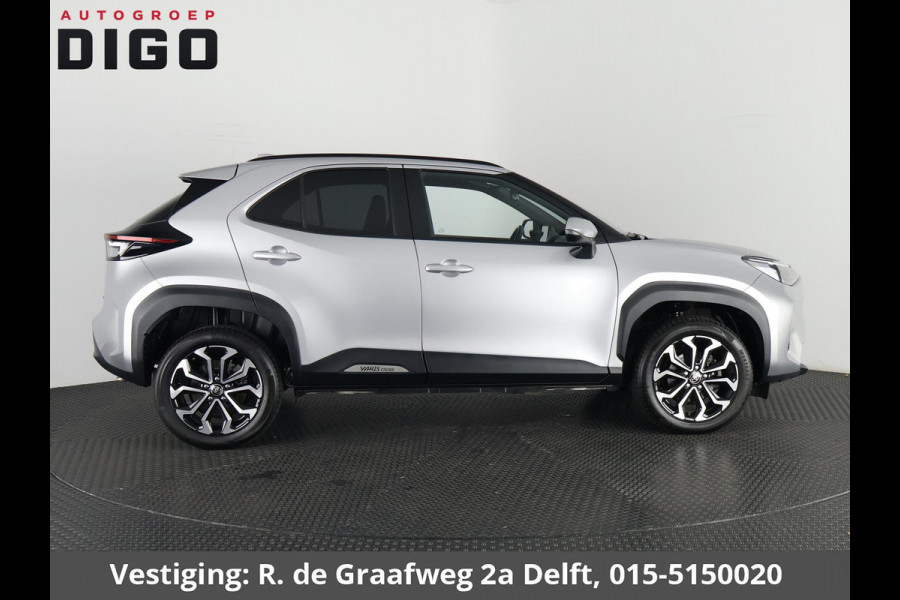 Toyota Yaris Cross 1.5 Hybrid 115 Dynamic Luxury | Stuur- & Stoelverwarming | Apple Carplay & AndroidAUTO | Privacy Glass |