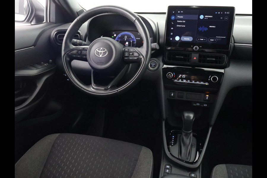 Toyota Yaris Cross 1.5 Hybrid 115 Dynamic Luxury | Stuur- & Stoelverwarming | Apple Carplay & AndroidAUTO | Privacy Glass |