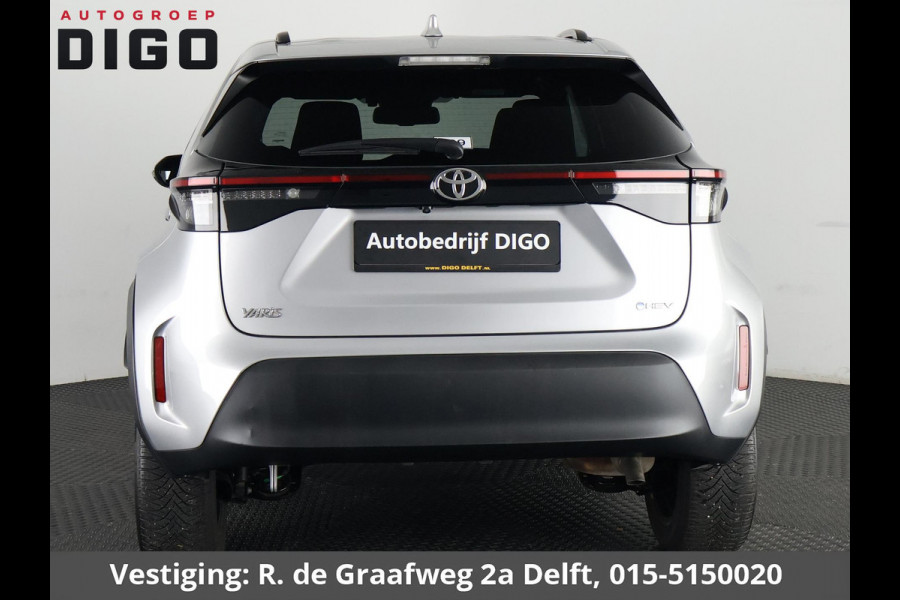 Toyota Yaris Cross 1.5 Hybrid 115 Dynamic Luxury | Stuur- & Stoelverwarming | Apple Carplay & AndroidAUTO | Privacy Glass |