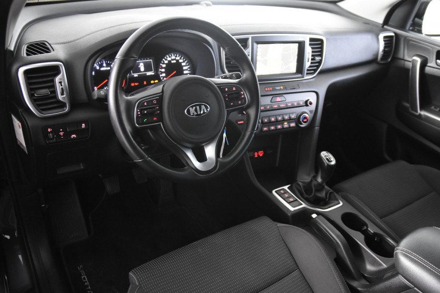 Kia Sportage 1.6 GDI DynamicLine *Navigatie*Camera*Trekhaak*