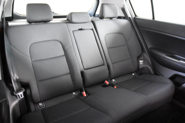Kia Sportage 1.6 GDI DynamicLine *Navigatie*Camera*Trekhaak*