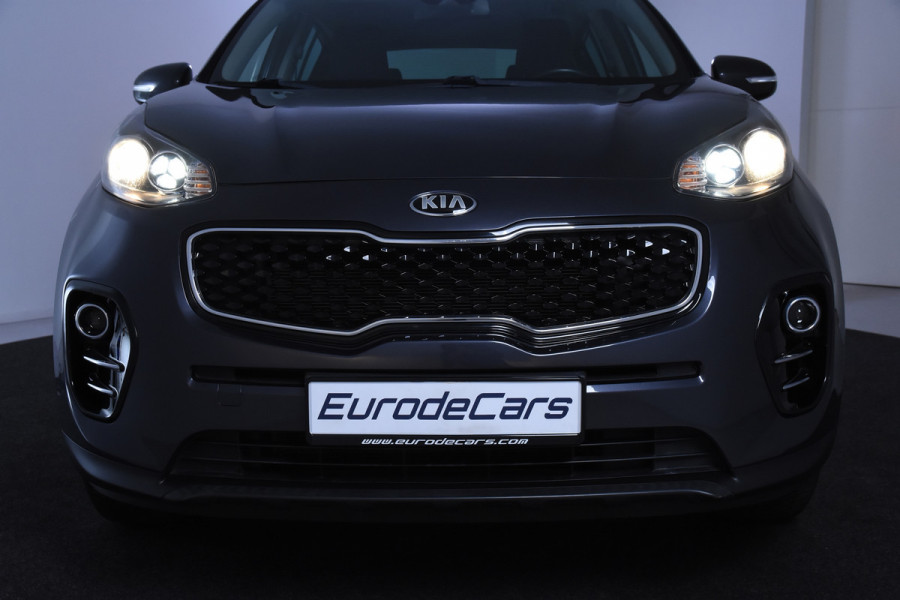 Kia Sportage 1.6 GDI DynamicLine *Navigatie*Camera*Trekhaak*