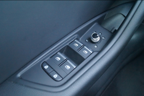 Audi A4 Avant 40 TFSI 204pk S-Line Edition -LED-ECC-CAM-