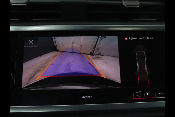 Audi Q3 45 TFSI e Advanced edition | SOH 84,4% | Trekhaak | Adapt. Cruise | LED | Elekt. Stooelverstelling | Servo Sluiting kofferklep | Camera | Apple Carplay | Navigatie |