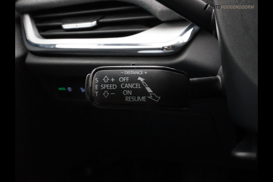 Škoda ENYAQ iV 80 Sport SoH 93% (APPLE CARPLAY,PANORAMA-SCHUIFDAK,DODEHOEK,KEYLESS,STUUR-STOELVERWARMING,ADAPTIVE CRUISE)
