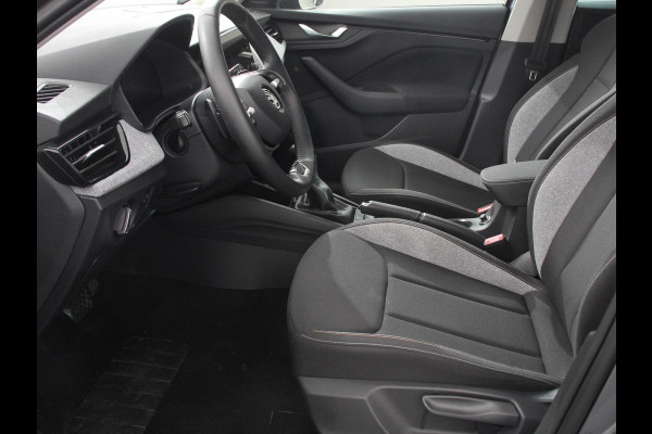 Škoda Kamiq 1.0 TSI 115pk Automaat Business Edition Navigatie Android Auto / Apple Carplay Climate Control Camera Parkeer sensoren Lichtmetalen Velgen Dab Digitale Cockpit Keyless Led Cruise Control