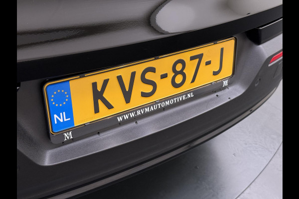 Volvo XC40 Recharge Plus SOH 92%| PILOT ASSIST ACC| ELEKTRISCHE ACHTERKLEP| DODE HOEK SENSOR |WARMTEPOMP| STOEL + STUURVERWARMING| ACHTERUITRIJCAMERA| RIJKLAAPRIJS INCL. 12 MND BOVAG GARANTIE|