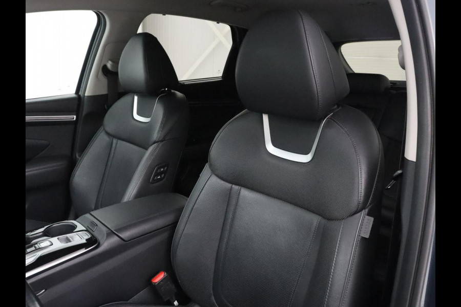 Hyundai Tucson 1.6 T-GDI PHEV Premium 4WD | SOH 96% | 360 Camera | Trekhaak | Apple Carplay | Stoelverwarming | LED | Adapt. Cruise |