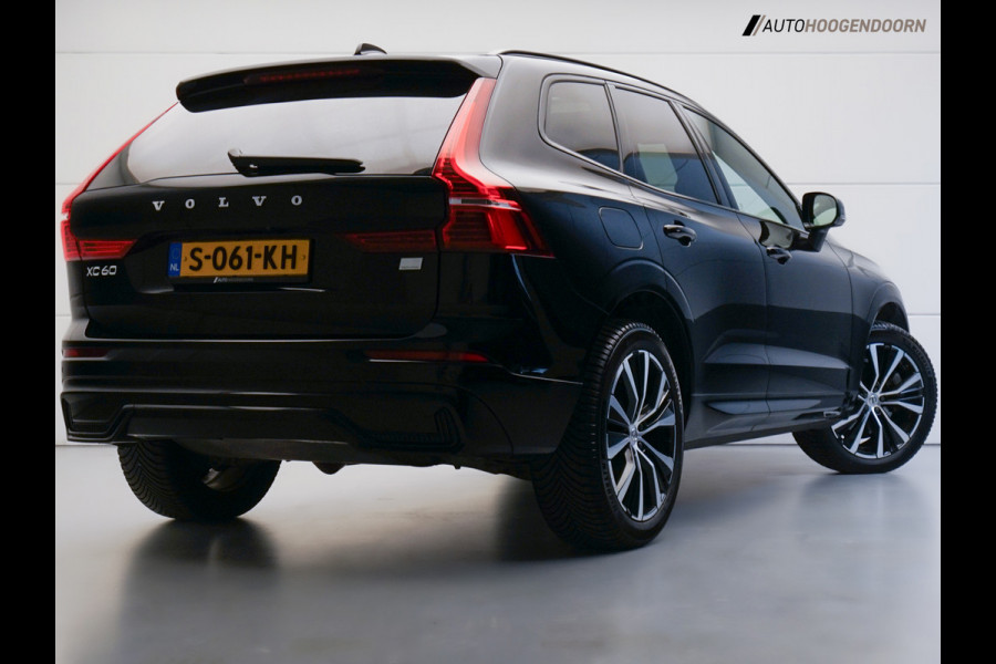 Volvo XC60 2.0 T6 Plug-in hybrid AWD Plus Dark (APPLE CARPLAY,LED,PANORAMA-SCHUIFDAK,KEYLESS,DODEHOEK,MEMORY-SEAT,CAMERA,LEDER)