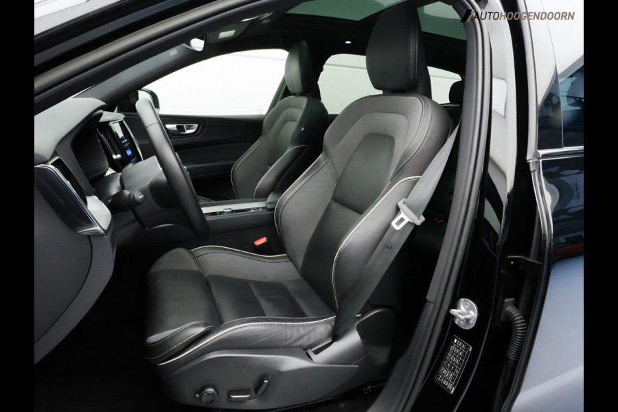 Volvo XC60 2.0 T6 Plug-in hybrid AWD Plus Dark (APPLE CARPLAY,LED,PANORAMA-SCHUIFDAK,KEYLESS,DODEHOEK,MEMORY-SEAT,CAMERA,LEDER)
