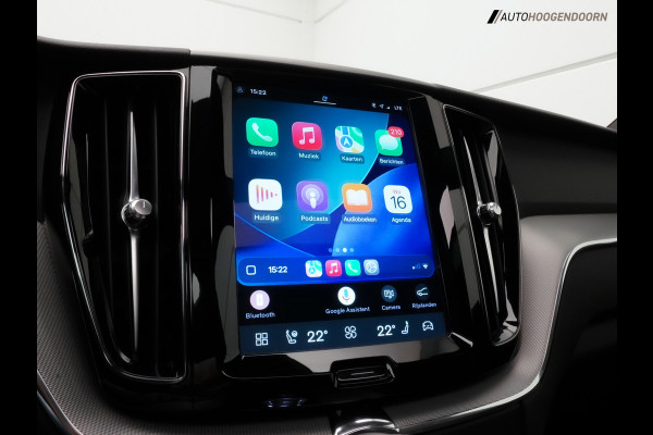 Volvo XC60 2.0 T6 Plug-in hybrid AWD Plus Dark (APPLE CARPLAY,LED,PANORAMA-SCHUIFDAK,KEYLESS,DODEHOEK,MEMORY-SEAT,CAMERA,LEDER)