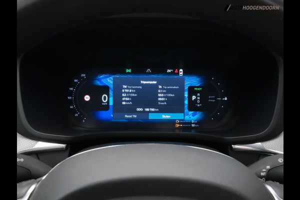 Volvo XC60 2.0 T6 Plug-in hybrid AWD Plus Dark (APPLE CARPLAY,LED,PANORAMA-SCHUIFDAK,KEYLESS,DODEHOEK,MEMORY-SEAT,CAMERA,LEDER)