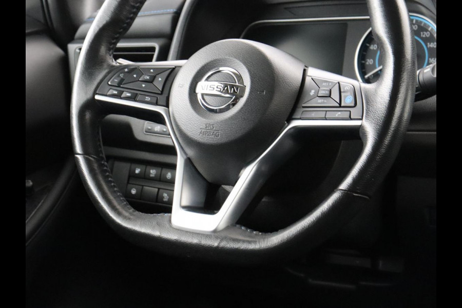 Nissan Leaf Tekna 40 kWh | SOH 86,4% | Navigatie | Apple Carplay | LED | Bose Sound | Dodehoek Ass. | Stoelverwarming |