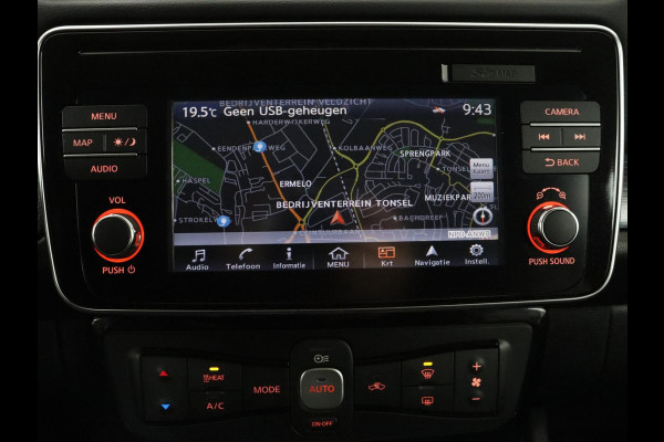 Nissan Leaf Tekna 40 kWh | SOH 86,4% | Navigatie | Apple Carplay | LED | Bose Sound | Dodehoek Ass. | Stoelverwarming |