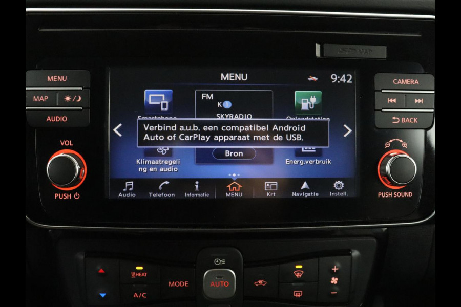 Nissan Leaf Tekna 40 kWh | SOH 86,4% | Navigatie | Apple Carplay | LED | Bose Sound | Dodehoek Ass. | Stoelverwarming |