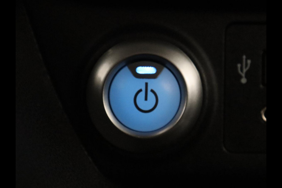 Nissan Leaf Tekna 40 kWh | SOH 86,4% | Navigatie | Apple Carplay | LED | Bose Sound | Dodehoek Ass. | Stoelverwarming |
