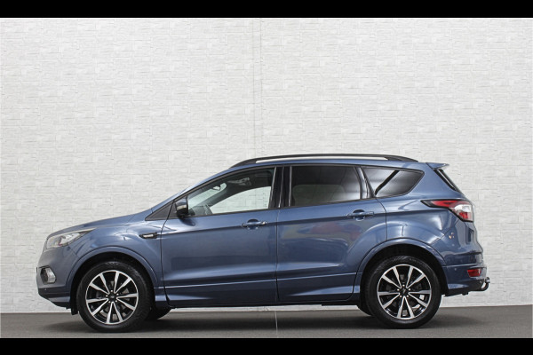 Ford Kuga 1.5 EcoBoost 150PK ST Line | Panorama | Trekhaak 2000kg Trekgewicht! | Navigatie | Carplay | Climate Control | RIJKLAARPRIJS! | Verwarmde Voorruit | Cruise Control | 18 inch | Getint Glas | Keyless-Start |