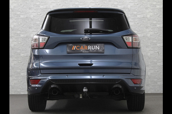 Ford Kuga 1.5 EcoBoost 150PK ST Line | Panorama | Trekhaak 2000kg Trekgewicht! | Navigatie | Carplay | Climate Control | RIJKLAARPRIJS! | Verwarmde Voorruit | Cruise Control | 18 inch | Getint Glas | Keyless-Start |