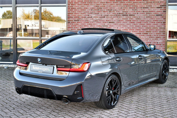 BMW 3-serie 330e M-Sport Dravit E-Dak Trekh E-zetels 19inch HUD Adp-onderstel