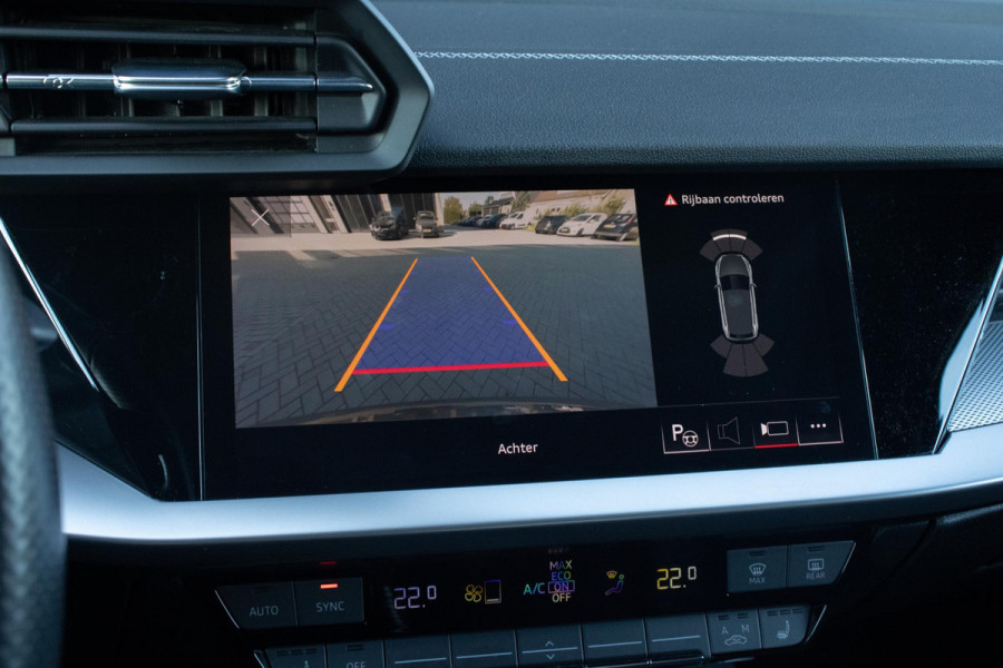 Audi A3 Sportback 45 TFSIe S edition Competition HUD PANO CAMERA LED ACC MAXTON
