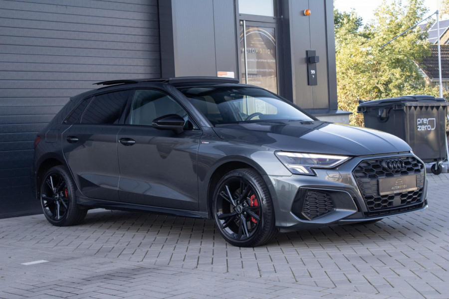 Audi A3 Sportback 45 TFSIe S edition Competition HUD PANO CAMERA LED ACC MAXTON