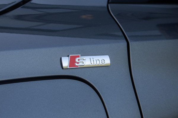 Audi A3 Sportback 45 TFSIe S edition Competition HUD PANO CAMERA LED ACC MAXTON