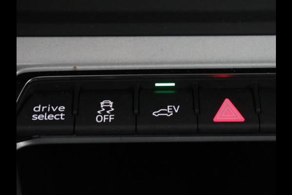 Audi Q3 Sportback 45 TFSI e Advanced Edition | SOH 94,4% | Apple Carplay | Navigatie | Hold Assist | Digital Display |