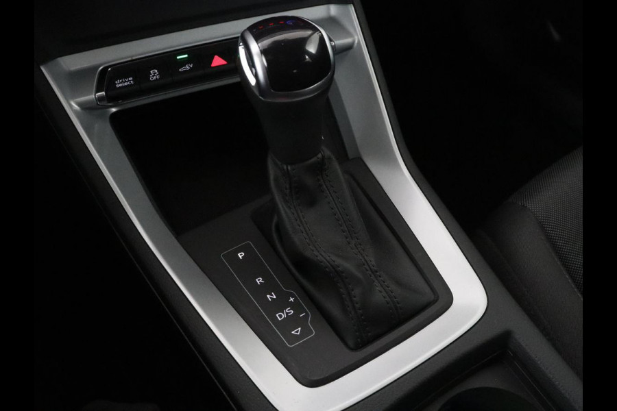 Audi Q3 Sportback 45 TFSI e Advanced Edition | SOH 94,4% | Apple Carplay | Navigatie | Hold Assist | Digital Display |