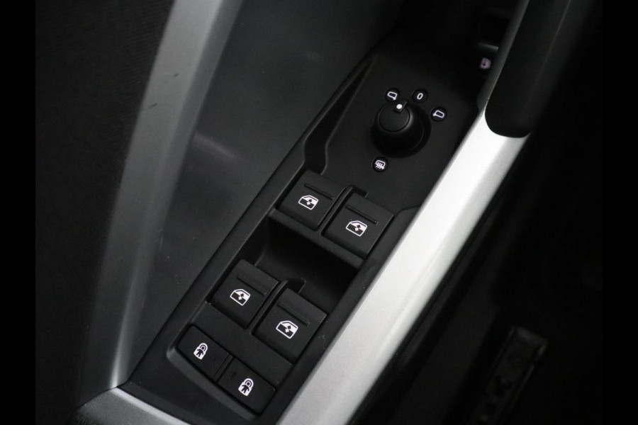 Audi Q3 Sportback 45 TFSI e Advanced Edition | SOH 94,4% | Apple Carplay | Navigatie | Hold Assist | Digital Display |